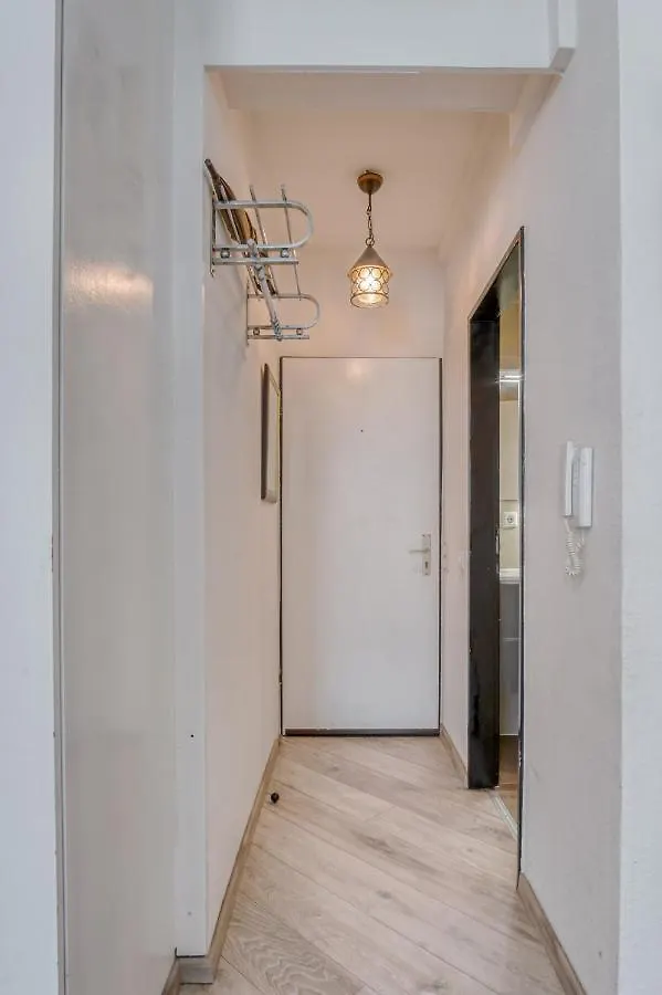 Studio House 卢森堡 0*,